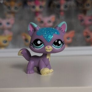 Littlest Pet Shop #2386, Sparkle Kitty